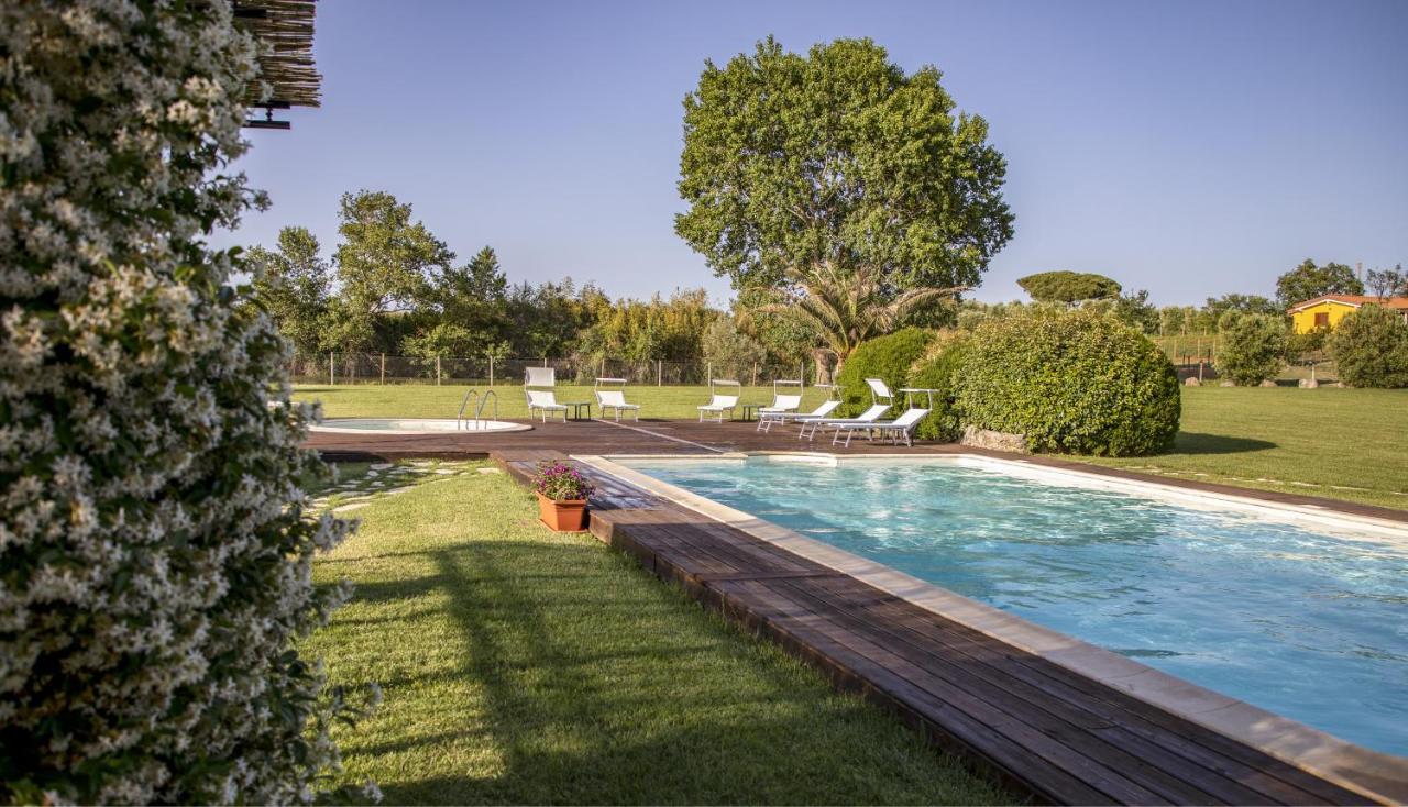 Agriturismo I Tre Fossi มาลียาโน อิน ตอสกานา ภายนอก รูปภาพ