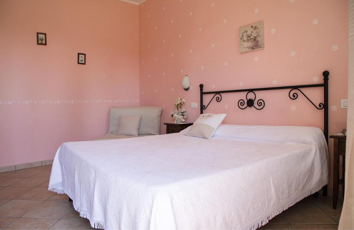 Agriturismo I Tre Fossi มาลียาโน อิน ตอสกานา ภายนอก รูปภาพ